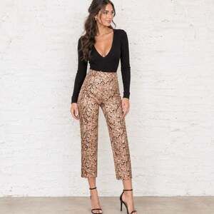 Reformation Marlon Snake Print Pants Womens Size 8 Mob Wife Luxury Old Money